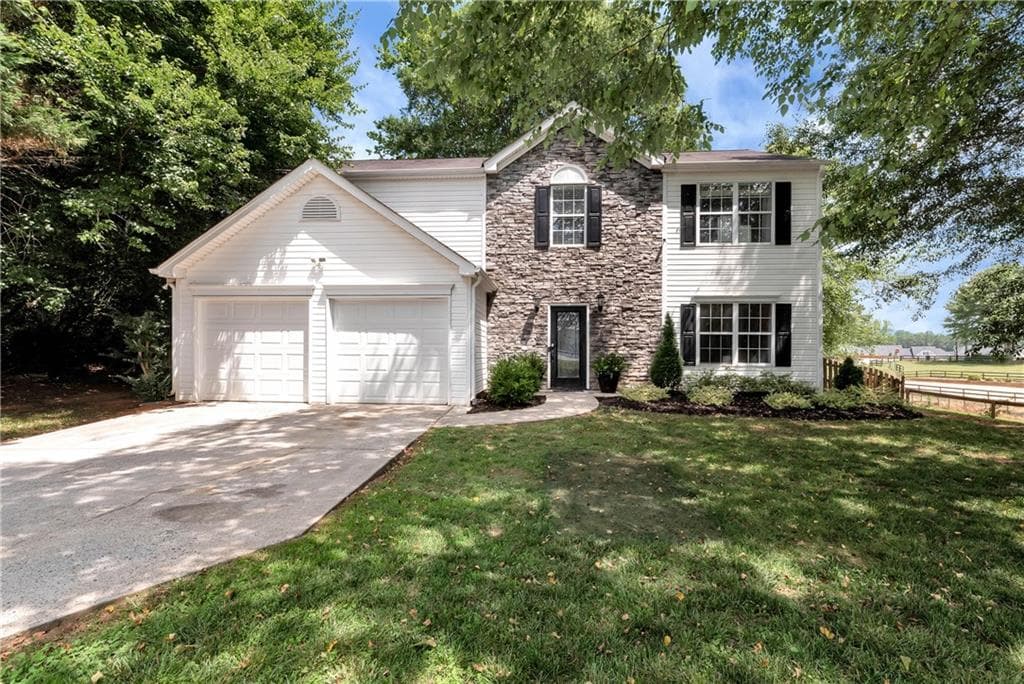 4 bedroom, 3 bathroom, 2,152 sq ft single family residence for sale at 4205 Ridgebrook Bend, Cumming, GA 30028