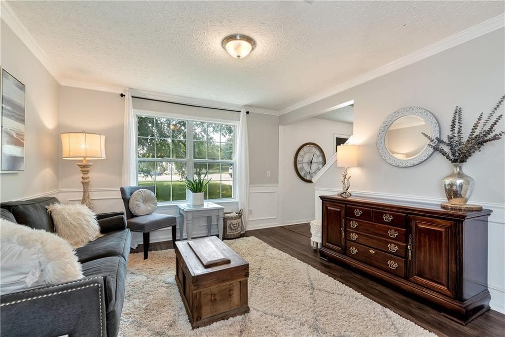 4 bedroom, 3 bathroom, 2,152 sq ft single family residence for sale at 4205 Ridgebrook Bend, Cumming, GA 30028 — photo 8