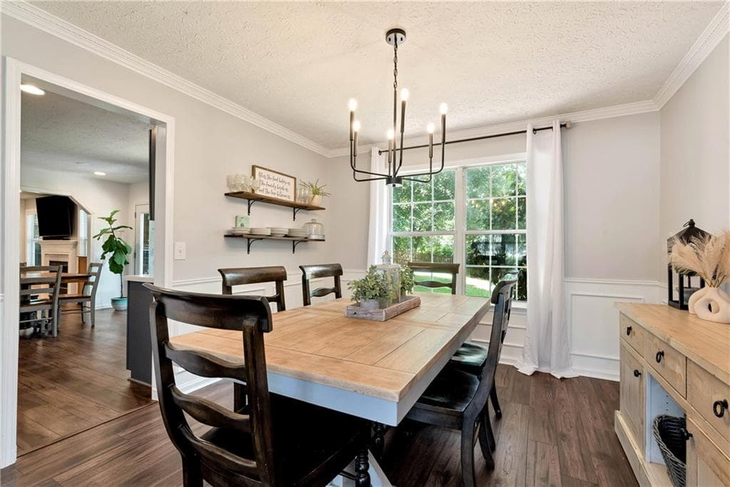4 bedroom, 3 bathroom, 2,152 sq ft single family residence for sale at 4205 Ridgebrook Bend, Cumming, GA 30028 — photo 10
