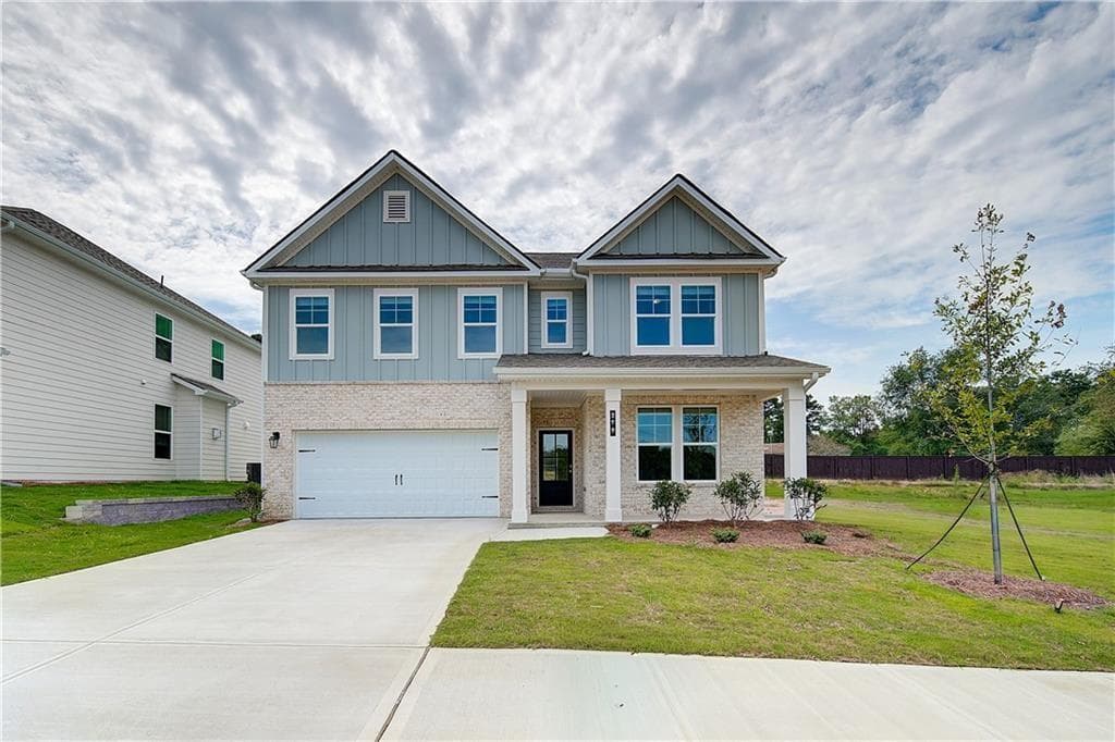 4 bedroom, 4 bathroom, 2,379 sq ft single family residence under contract at 199 Homesite Abbotts Crossing Circle, Conyers, GA 30094