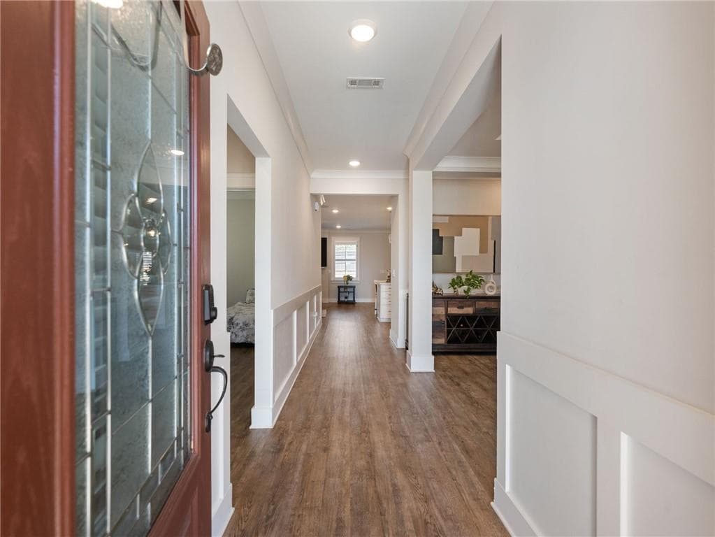 4 bedroom, 3 bathroom, 2,665 sq ft single family residence for sale at 6940 Manchester Drive, Flowery Branch, GA 30542 — photo 7