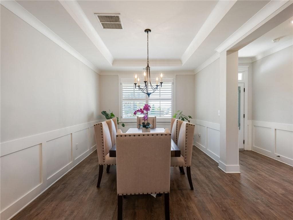 4 bedroom, 3 bathroom, 2,665 sq ft single family residence for sale at 6940 Manchester Drive, Flowery Branch, GA 30542 — photo 9
