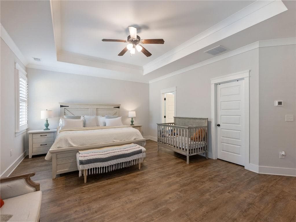 4 bedroom, 3 bathroom, 2,665 sq ft single family residence for sale at 6940 Manchester Drive, Flowery Branch, GA 30542 — photo 6