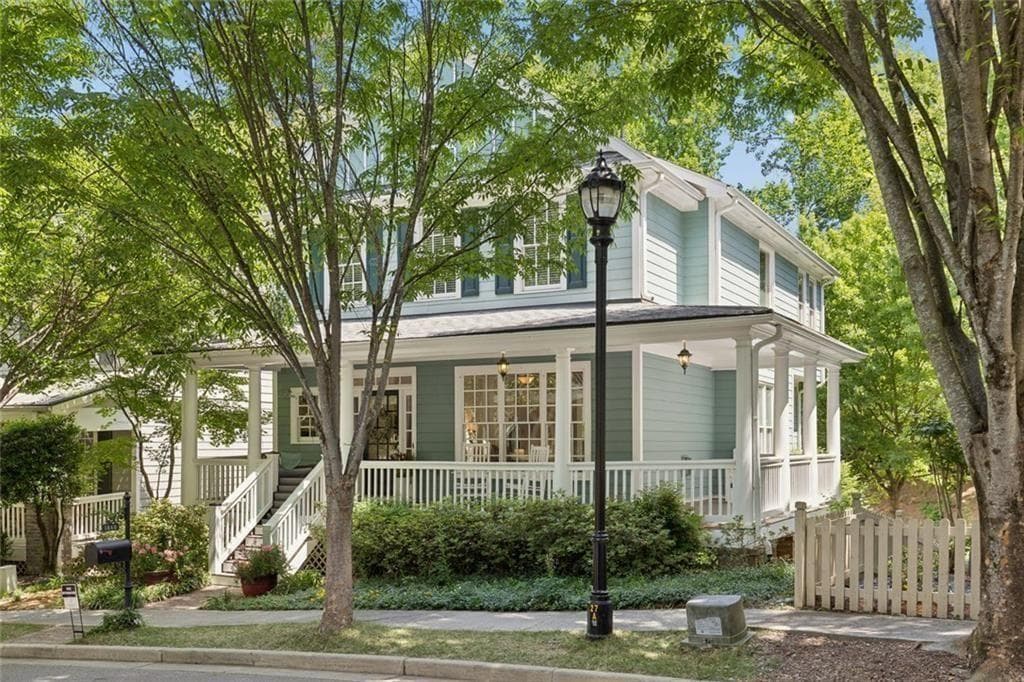 1640 Gilstrap Lane, Atlanta, GA 30318 — most recent listing photo