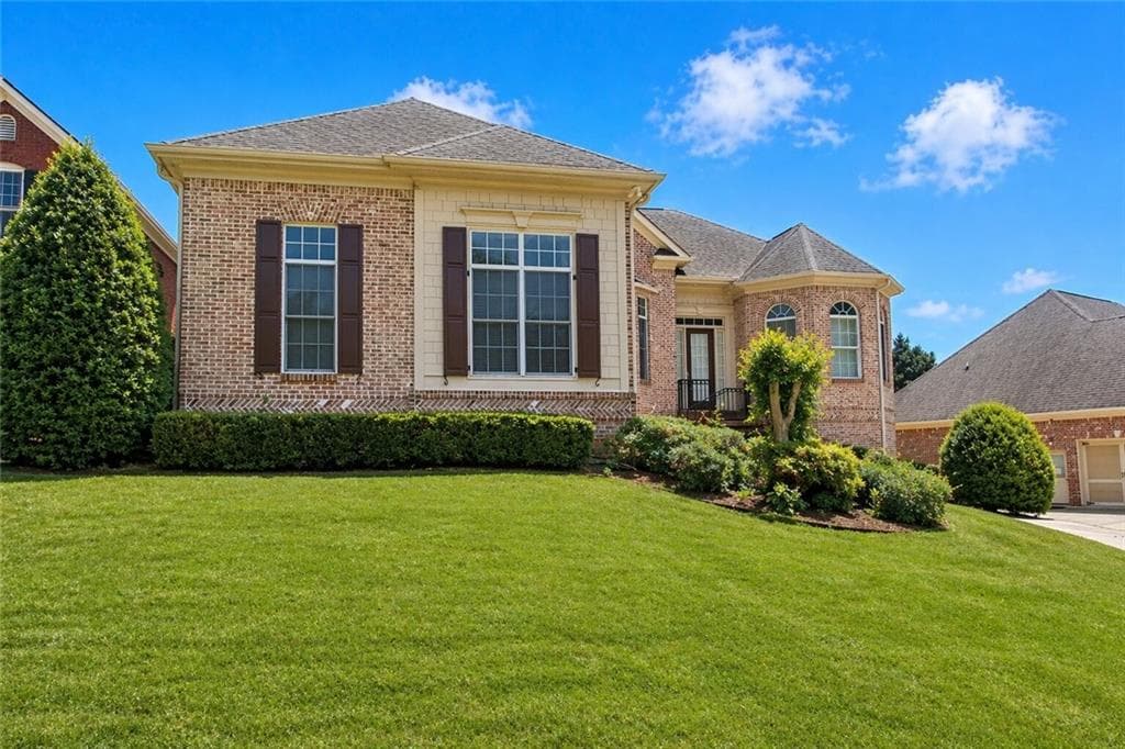 5 bedroom, 5 bathroom, 4,853 sq ft single family residence for sale at 5823 Sarazen Trail, Douglasville, GA 30135 — photo 9