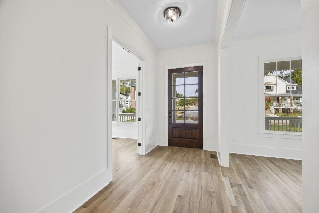 6 bedroom, 5 bathroom, 4,035 sq ft single family residence for sale at 611 Foster Park Lane, Madison, GA 30650 — photo 6