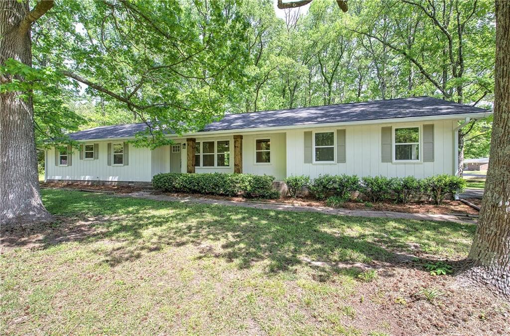 132 Echota Avenue