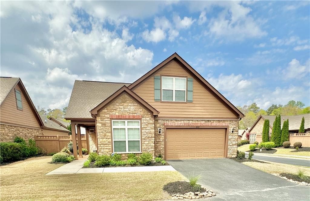 3 bedroom, 3 bathroom, 2,318 sq ft condominium sold at 331 Gold Cove Lane, Johns Creek, GA 30097
