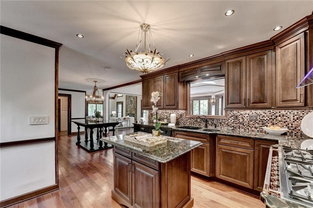 5 bedroom, 3 bathroom, 3,500 sq ft single family residence for sale at 480 Prince Charles Place, Johns Creek, GA 30022 — photo 5