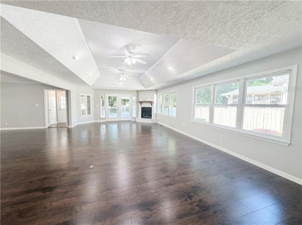 3 bedroom, 3 bathroom, 3,430 sq ft single family residence for sale at 2988 Chipmunk Trail, Marietta, GA 30067 — photo 3