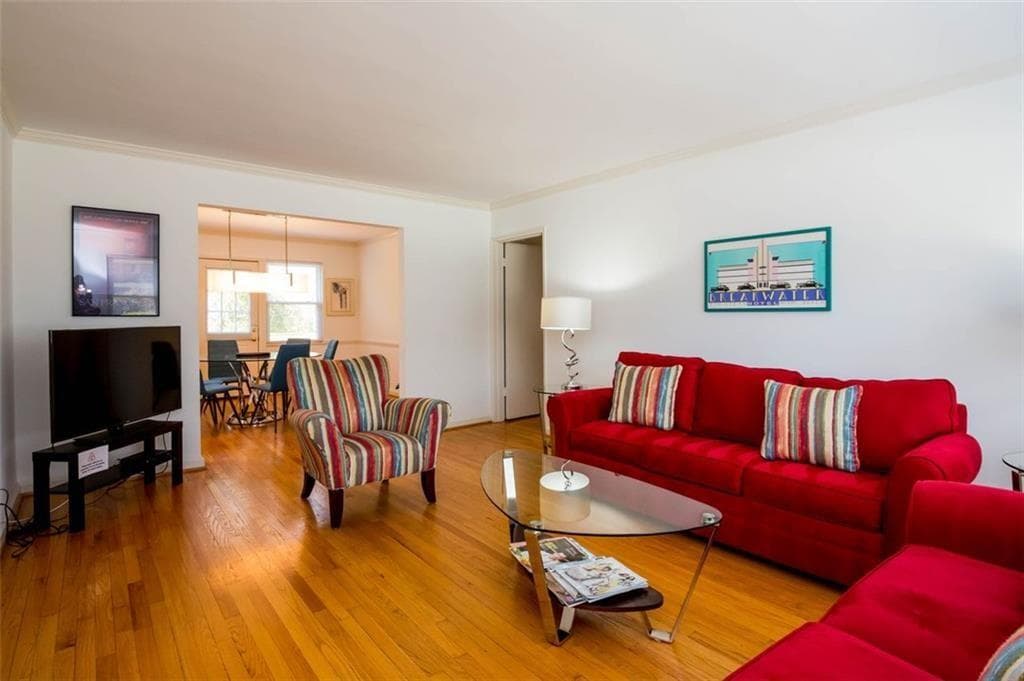 3 bedroom, 2 bathroom, 3,093 sq ft duplex for rent at 1536 Beech Valley Way, Atlanta, GA 30306 for $2,750 a month — photo 9
