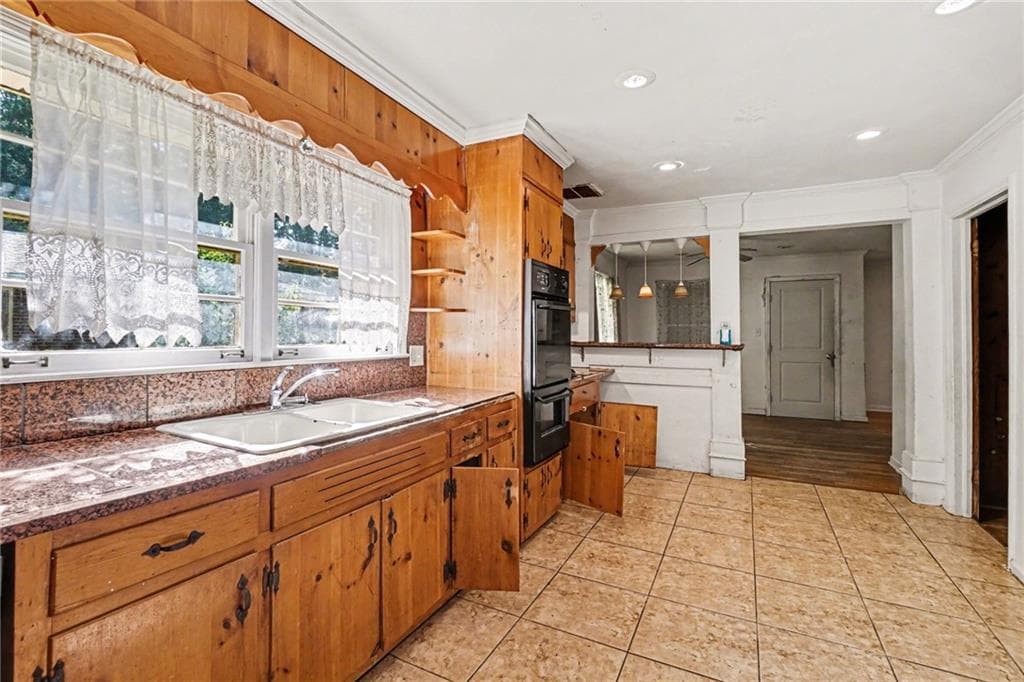 3 bedroom, 3 bathroom, 1,432 sq ft single family residence for sale at 1629 Detroit Avenue, Atlanta, GA 30314 — photo 2