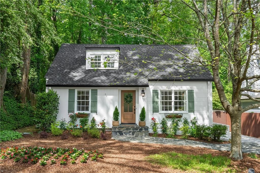 2652 Green Meadows Lane, Atlanta, GA 30319 — most recent listing photo