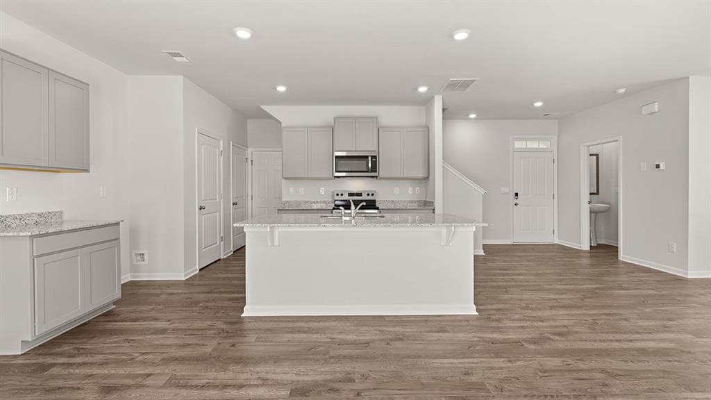 4 bedroom, 3 bathroom, 1,927 sq ft single family residence for sale at 2668 Alderbrook Court, College Park, GA 30349 — photo 4