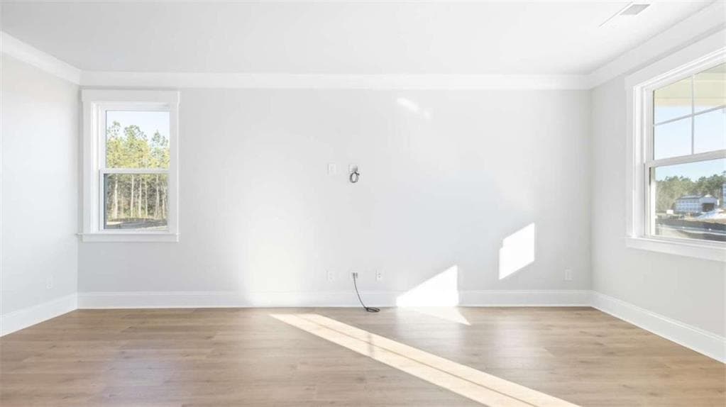 3 bedroom, 3 bathroom, 1,518 sq ft single family residence for sale at 5474 Cypress Circle, South Fulton, GA 30349 — photo 3