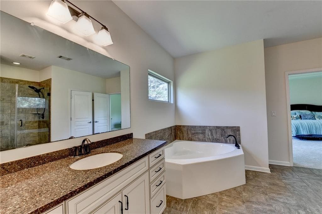 6 bedroom, 5 bathroom, 3,452 sq ft single family residence for sale at 4035 Griffin Trail Way, Cumming, GA 30041 — photo 7