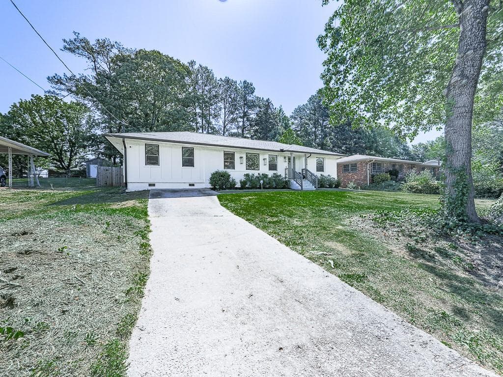 3 bedroom, 2 bathroom, 1,700 sq ft single family residence for sale at 2538 Boulder Road, Atlanta, GA 30316 — photo 5