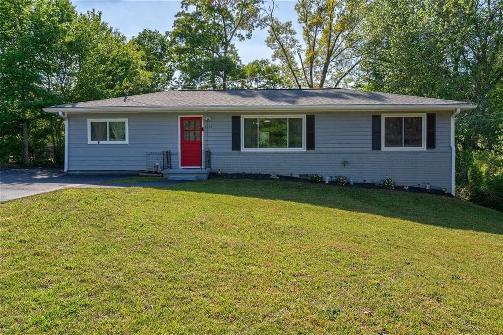 3092 Biggern Avenue, Smyrna, GA 30082 — most recent listing photo