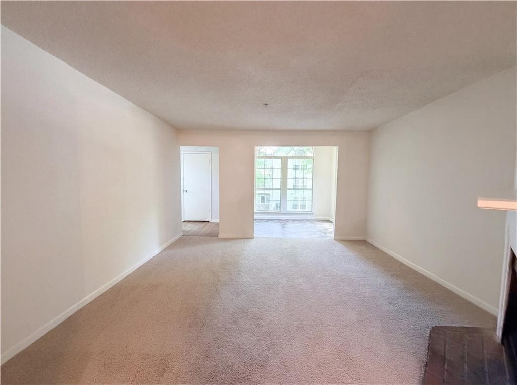 2 bedroom, 2 bathroom, 1,132 sq ft condominium for sale at 573 Cobblestone Trail, Avondale Estates, GA 30002 — photo 5