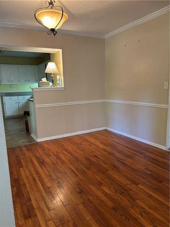 4 bedroom, 2 bathroom, 1,634 sq ft single family residence for sale at 5055 CROWE Drive, Smyrna, GA 30082 — photo 9