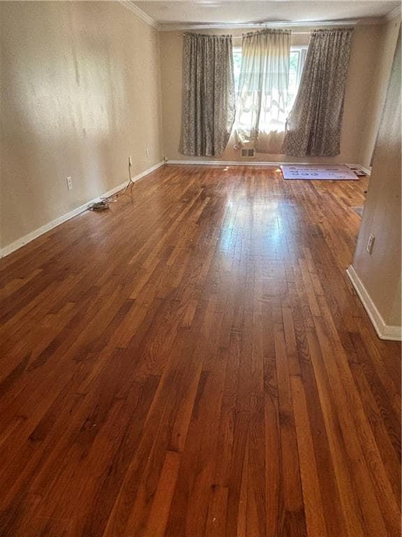 4 bedroom, 2 bathroom, 1,634 sq ft single family residence for sale at 5055 CROWE Drive, Smyrna, GA 30082 — photo 3