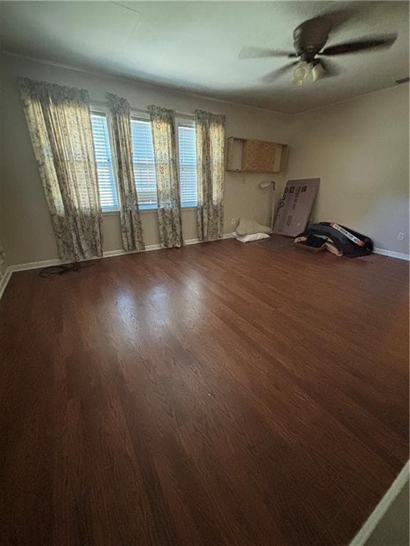 4 bedroom, 2 bathroom, 1,634 sq ft single family residence for sale at 5055 CROWE Drive, Smyrna, GA 30082 — photo 4