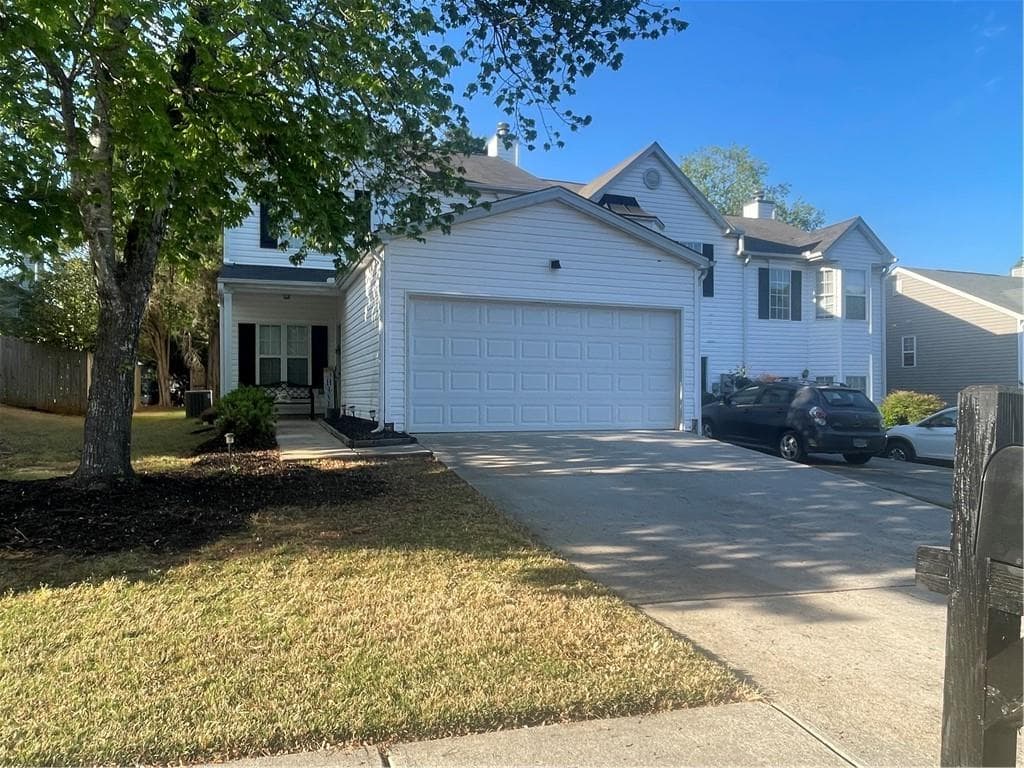 3 bedroom, 3 bathroom, 1,788 sq ft townhouse for sale at 4911 Oak Meadow Lane, Oakwood, GA 30566