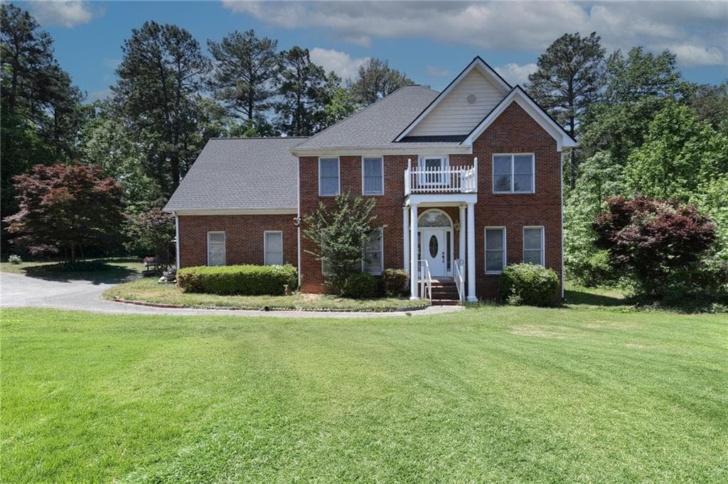 6 bedroom, 4 bathroom, 3,369 sq ft single family residence for sale at 4000 Peachtree Corners Circle, Peachtree Corners, GA 30092 — photo 1 of 25