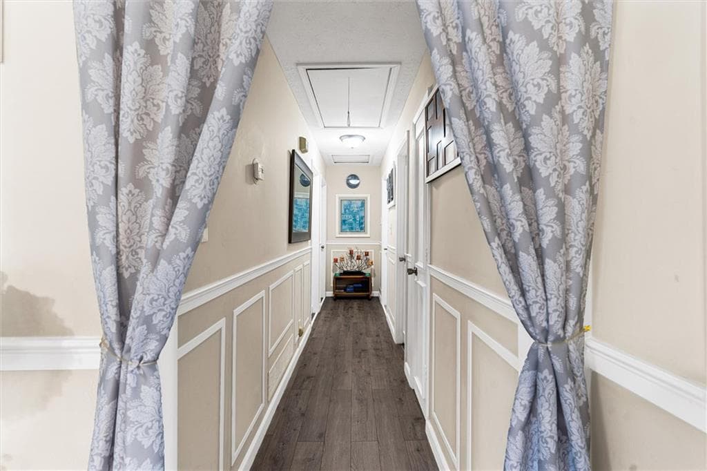 3 bedroom, 2 bathroom, 1,256 sq ft single family residence for sale at 999 Chestnut Oak Court, Lawrenceville, GA 30046 — photo 7