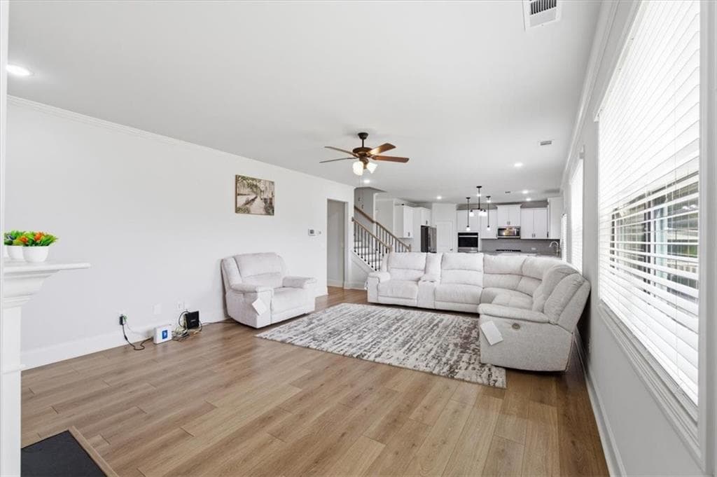 5 bedroom, 4 bathroom, 3,399 sq ft single family residence for sale at 880 Garnet Drive, Acworth, GA 30101 — photo 7