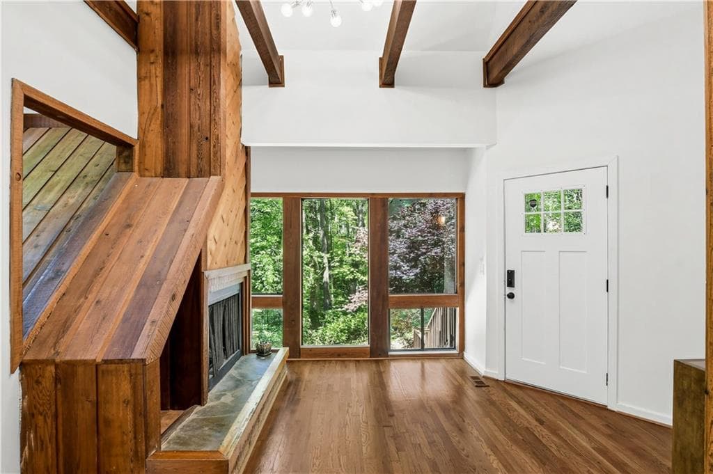 4 bedroom, 3 bathroom, 2,594 sq ft single family residence for sale at 2965 Pond View Court, Marietta, GA 30062 — photo 8