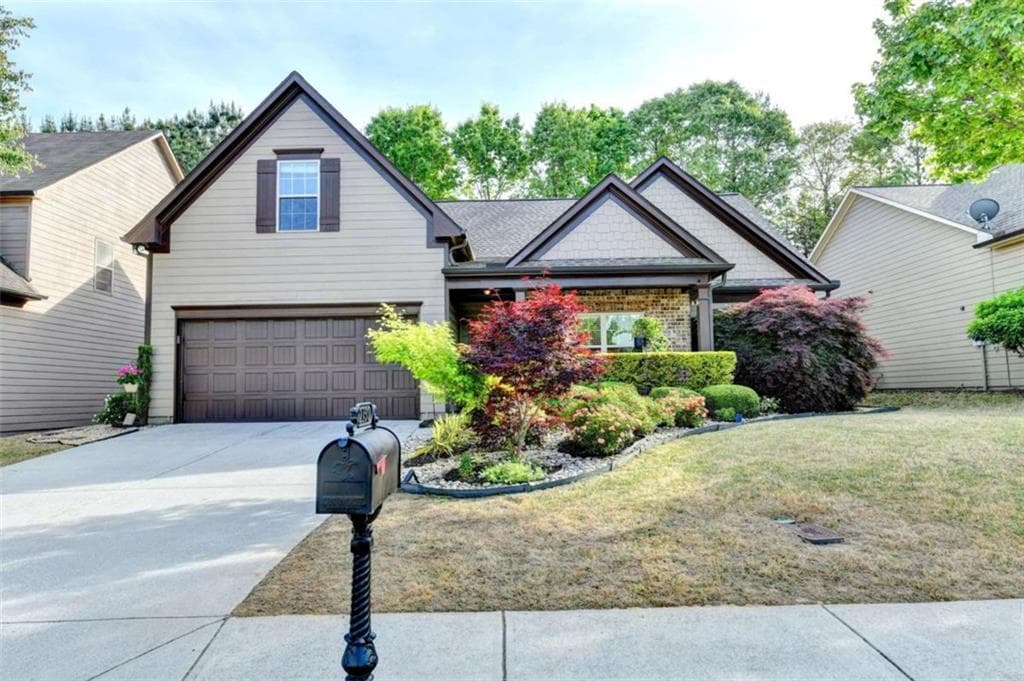 2130 LINE Drive, Lawrenceville, GA 30043 — most recent listing photo