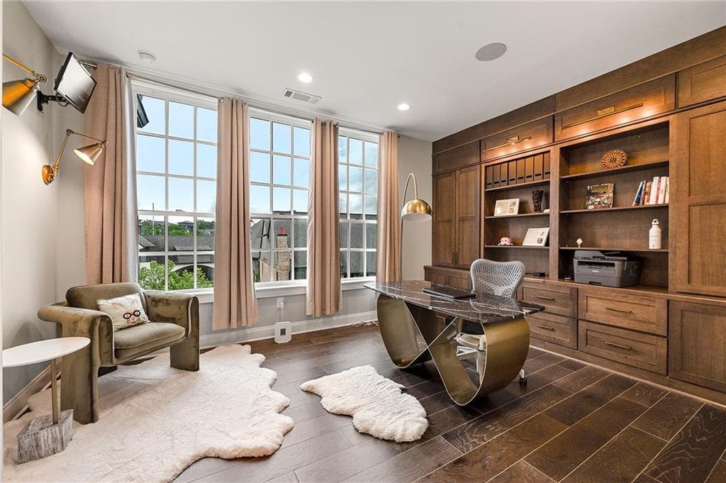 3 bedroom, 5 bathroom, 4,236 sq ft townhouse under contract at 6632 Cadence Boulevard, Atlanta, GA 30328 — photo 4