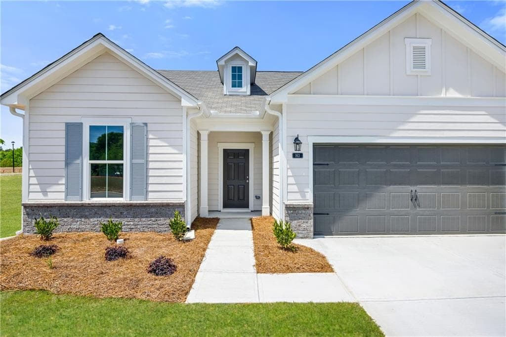 4 bedroom, 2 bathroom, 1,796 sq ft single family residence for sale at 163 Sweet Water Lane, Rome, GA 30161 — photo 2