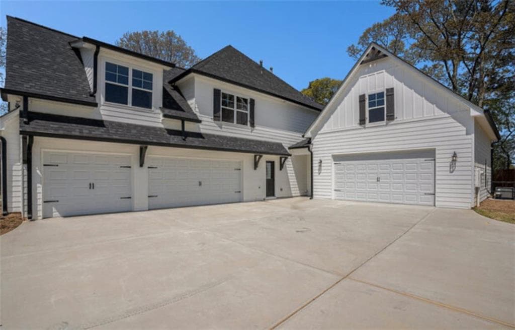 7 bedroom, 5 bathroom, 5,338 sq ft single family residence for sale at 101 Bonnie Lynn Lane, Carrollton, GA 30117 — photo 7