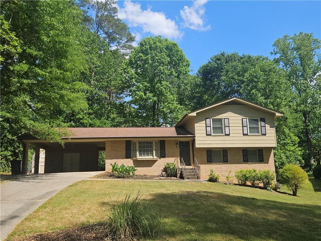 3175 Foxwood Trail, Smyrna, GA 30082 — most recent listing photo
