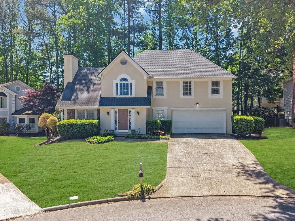 1075 Wellers Court, Roswell, GA 30076 — most recent listing photo