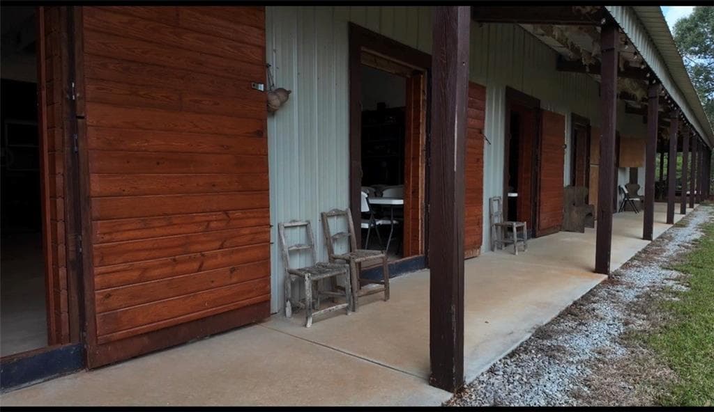 3 bedroom, 2 bathroom single family residence for sale at 2011 Stinchcomb Road, Dewy Rose, GA 30634 — photo 9