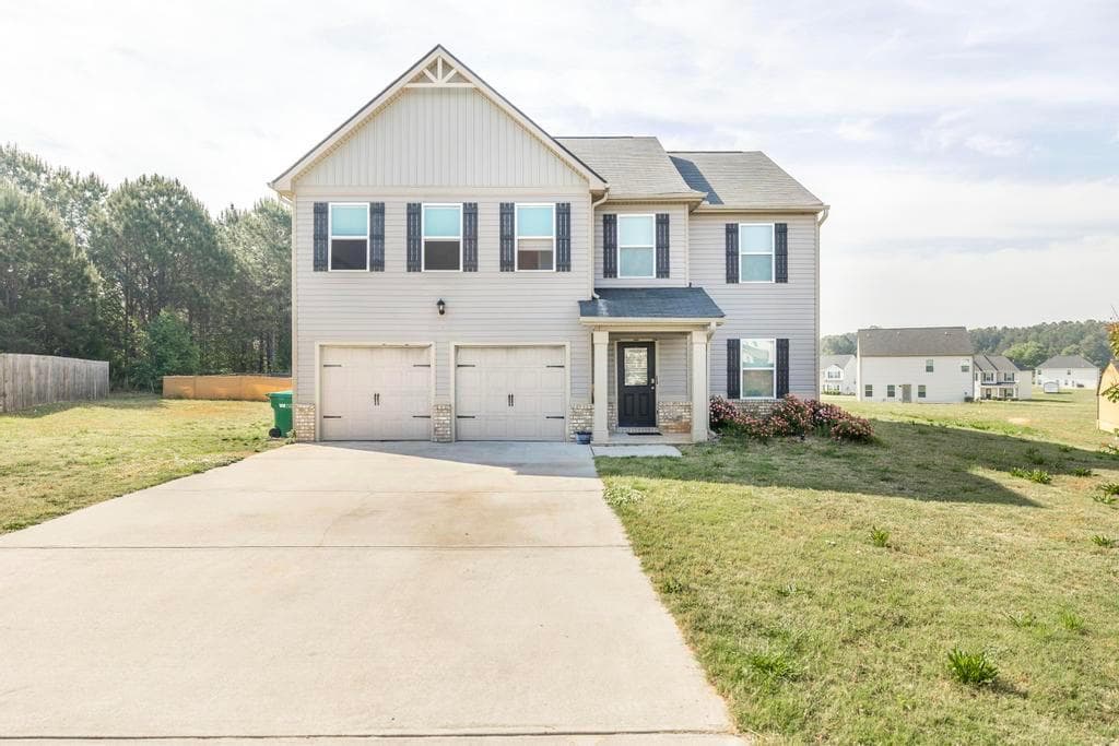 4 bedroom, 3 bathroom, 2,360 sq ft single family residence for sale at 102 Clarks Court, Jackson, GA 30233