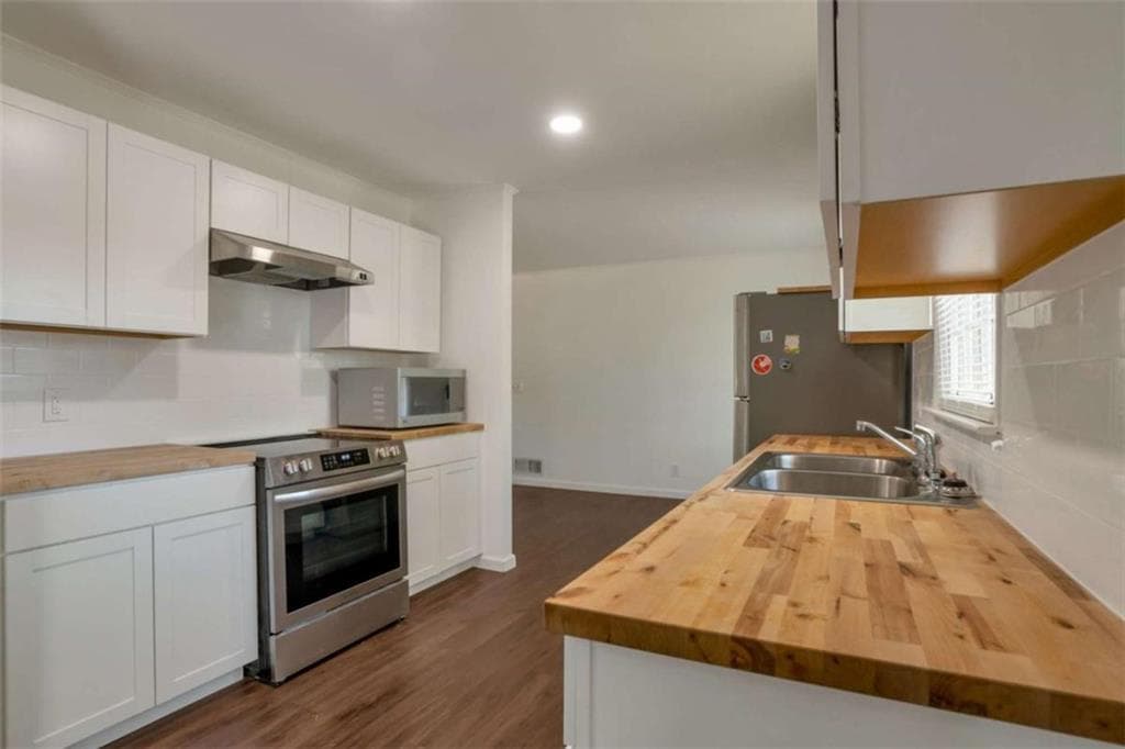 2 bedroom, 2 bathroom, 1,152 sq ft single family residence for sale at 515 Kelton Road, Monroe, GA 30656 — photo 6