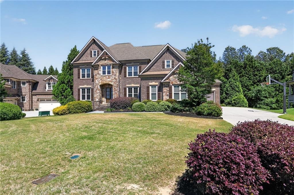 6 bedroom, 7 bathroom, 6,853 sq ft single family residence for sale at 2083 Skybrooke Lane, Hoschton, GA 30548 — photo 2