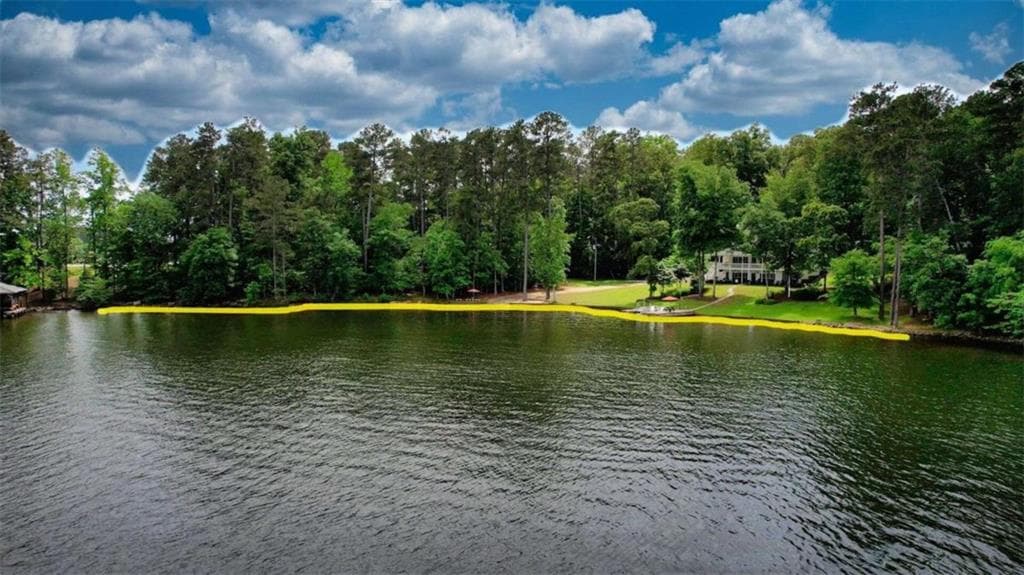 4 bedroom, 4 bathroom, 4,873 sq ft single family residence for sale at 255 Old Hardy Farm Road, Jackson, GA 30233 — photo 7