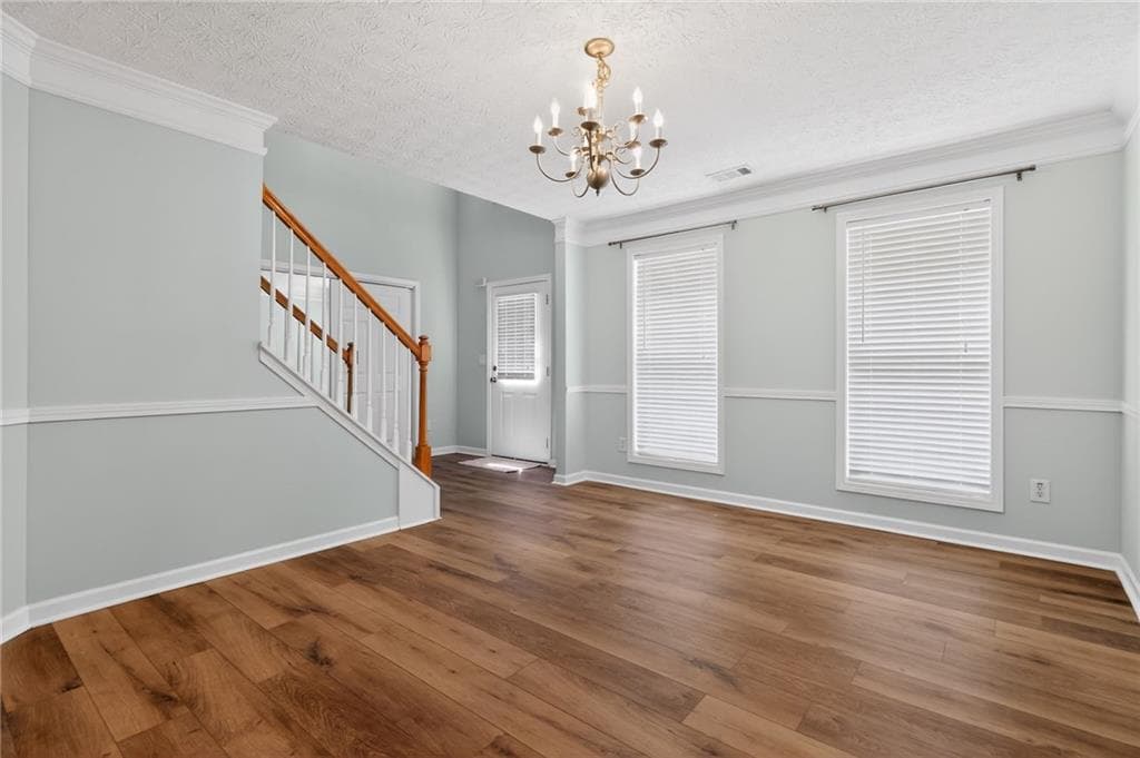 4 bedroom, 3 bathroom, 2,672 sq ft single family residence under contract at 80 Raintree Court, Jefferson, GA 30549 — photo 2