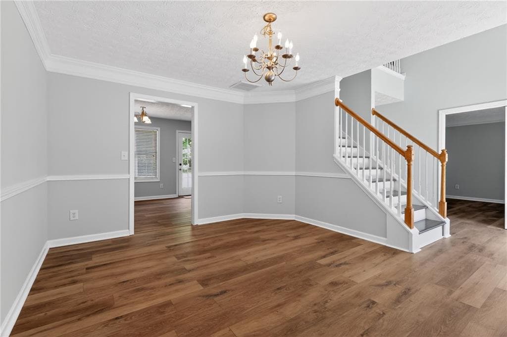4 bedroom, 3 bathroom, 2,672 sq ft single family residence under contract at 80 Raintree Court, Jefferson, GA 30549 — photo 3