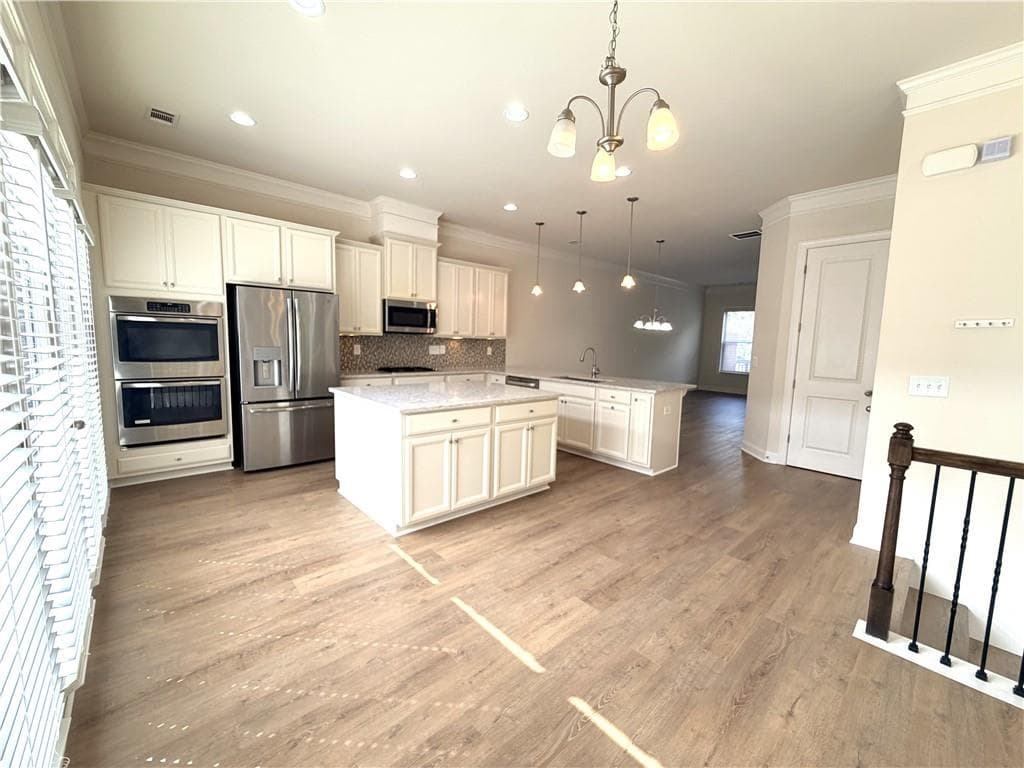 4 bedroom, 4 bathroom, 2,517 sq ft townhouse for sale at 1980 Raven Way, Chamblee, GA 30341 — photo 4