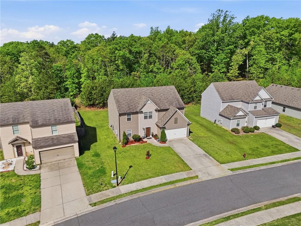 5 bedroom, 3 bathroom, 2,654 sq ft single family residence under contract at 17 Bartlett Drive, Cartersville, GA 30120 — photo 4