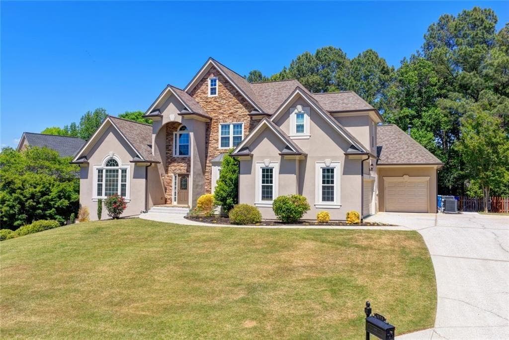 6 bedroom, 6 bathroom, 6,935 sq ft single family residence for sale at 1173 Forest Crest Court, Dacula, GA 30019 — photo 4