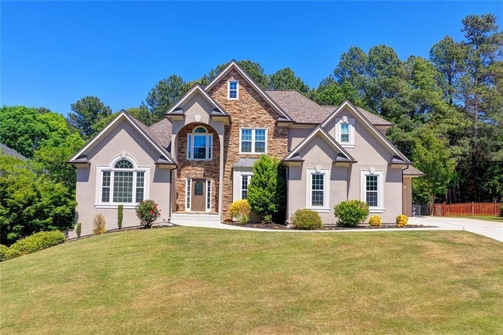 6 bedroom, 6 bathroom, 6,935 sq ft single family residence for sale at 1173 Forest Crest Court, Dacula, GA 30019 — photo 6