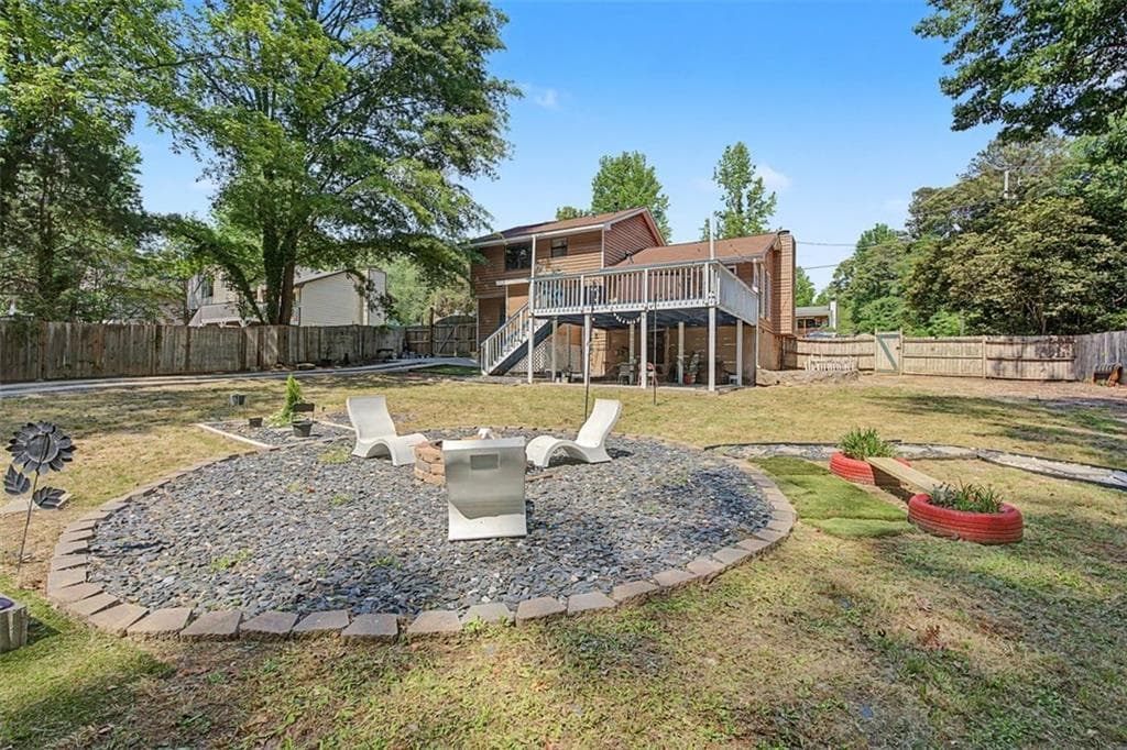 5 bedroom, 3 bathroom, 1,608 sq ft single family residence under contract at 4161 Summer Place, Snellville, GA 30039 — photo 6