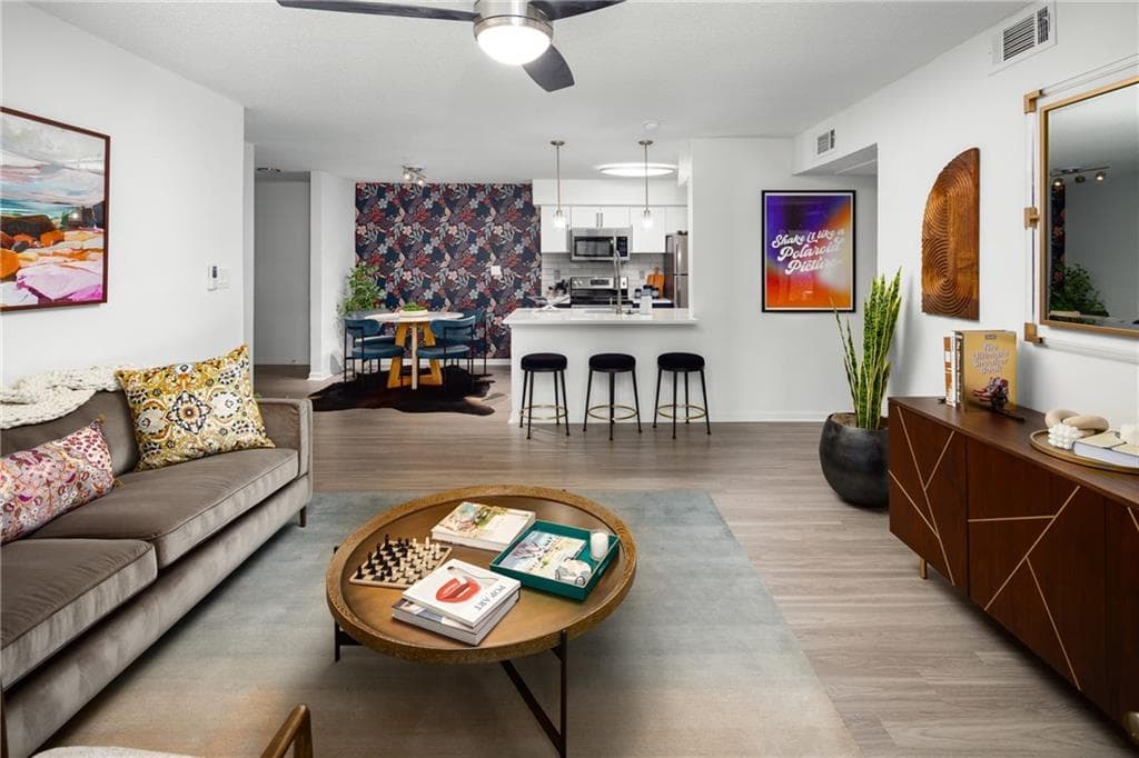 2 bedroom, 2 bathroom, 1,145 sq ft apartment for rent at 6873 Peachtree Dunwoody Road 75-313, Atlanta, GA 30328 for $1,790 a month — photo 10